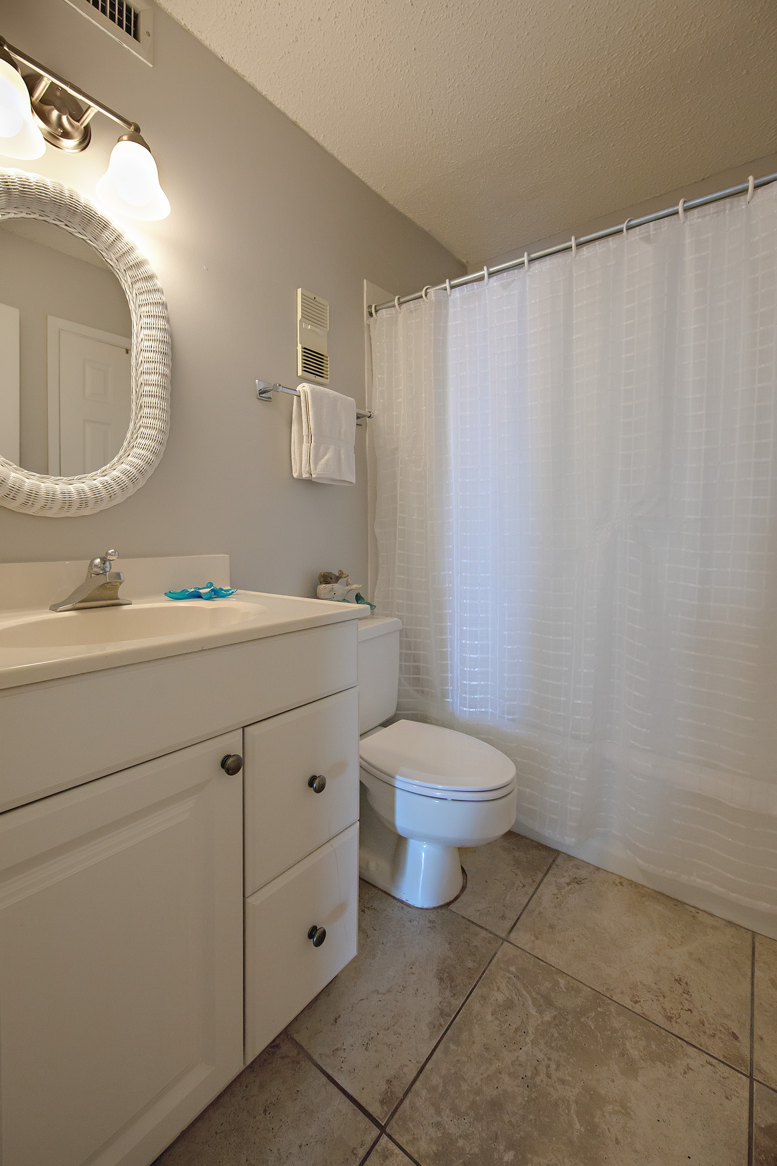 Holiday Surf & Racquet Club 715 Condo rental in Holiday Surf & Racquet Club in Destin Florida - #23