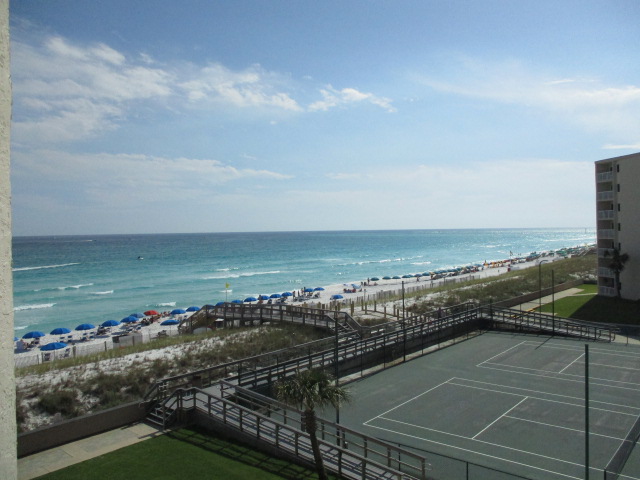 UNIT 421 Condo rental in Holiday Surf & Racquet Club in Destin Florida - #2