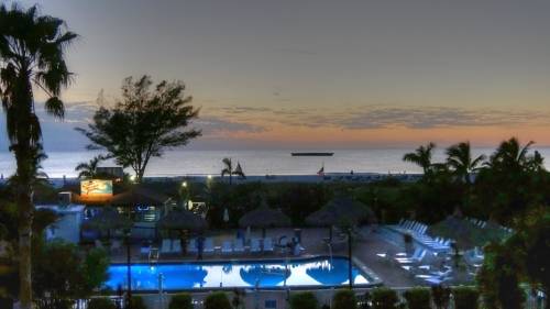 Howard Johnson Resort Hotel - St. Pete Beach Fl in St Petersburg FL 32