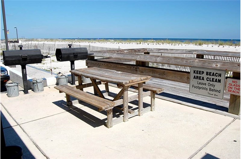 Gulf front grill area at Island Winds West in Gulf Shores Alabama