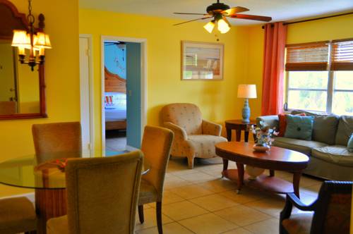 Lido Islander Inn and Suites - Sarasota in Sarasota FL 75
