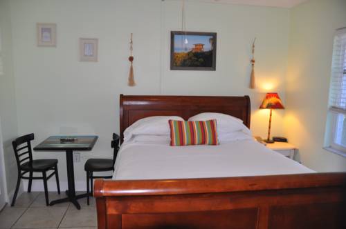 Lido Islander Inn and Suites - Sarasota in Sarasota FL 87