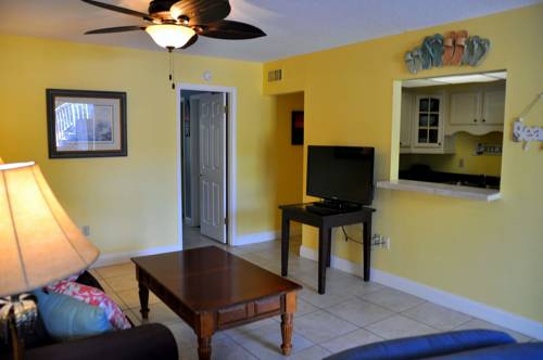 Lido Islander Inn and Suites - Sarasota in Sarasota FL 07