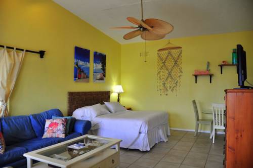 Lido Islander Inn and Suites - Sarasota in Sarasota FL 08