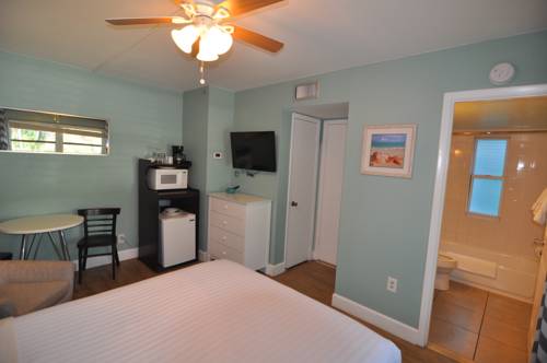 Lido Islander Inn And Suites - Sarasota in Sarasota FL 79