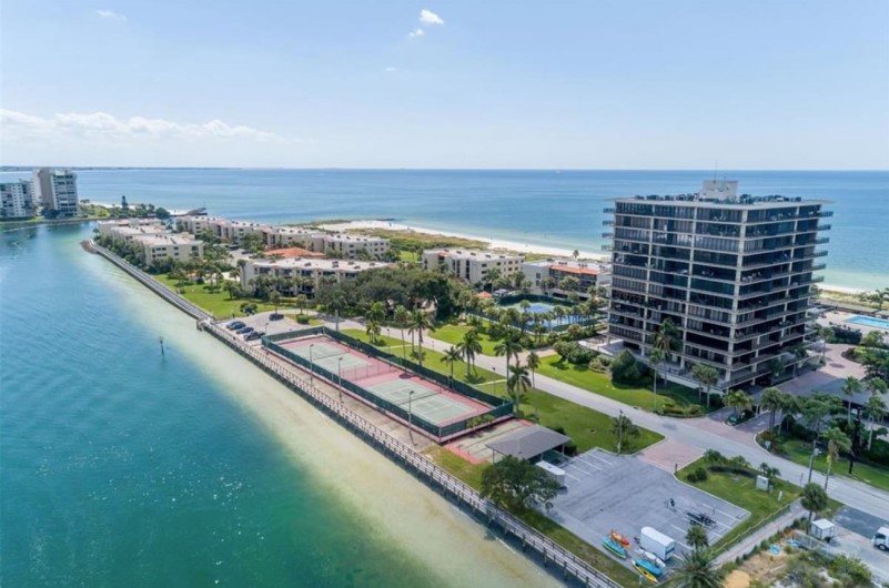 Mansions by the Sea Condominiums in St Pete Florida
