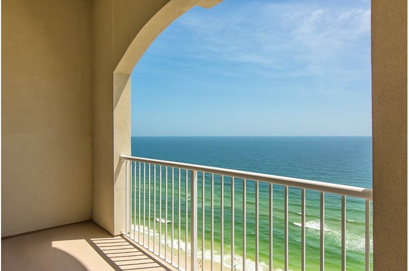 Escapes To The Shores - https://www.beachguide.com/orange-beach-vacation-rentals-escapes-to-the-shores-8512455.jpg?width=185&height=185
