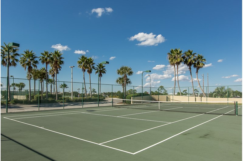 Tennis courts at Phoenix VII in Orange Beach Alabama