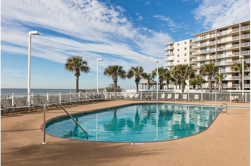 Great pool area at Tradewinds Condominiums in Orange Beach Alabama