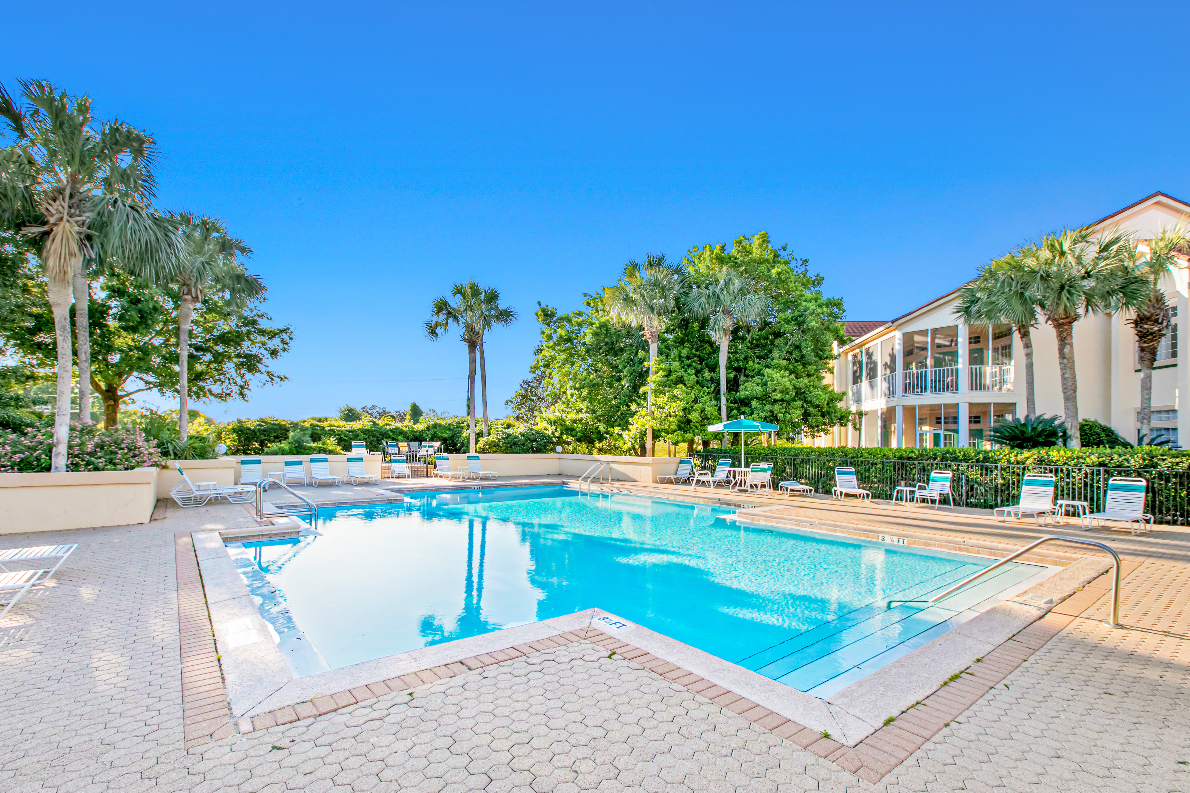 Tivoli by the Sea #5239 - Sunshine Cottage Condo rental in Other Destin Vacation Condo Rentals in Destin Florida - #33