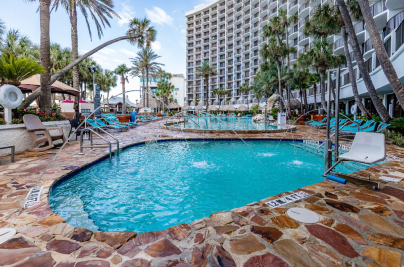 Panama City Beach Vacation Rentals Holiday Inn Resort  135 0 20212 1191 ?width=185&height=185