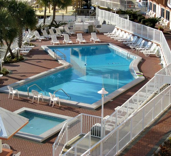 Palmetto Inn & Suites in Panama City Beach Florida