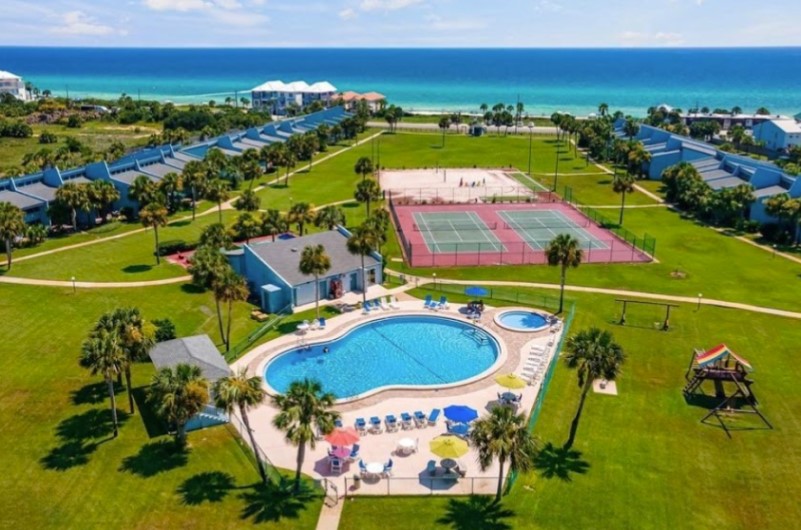 Waterfront Sunnyside Beach and Tennis Resort