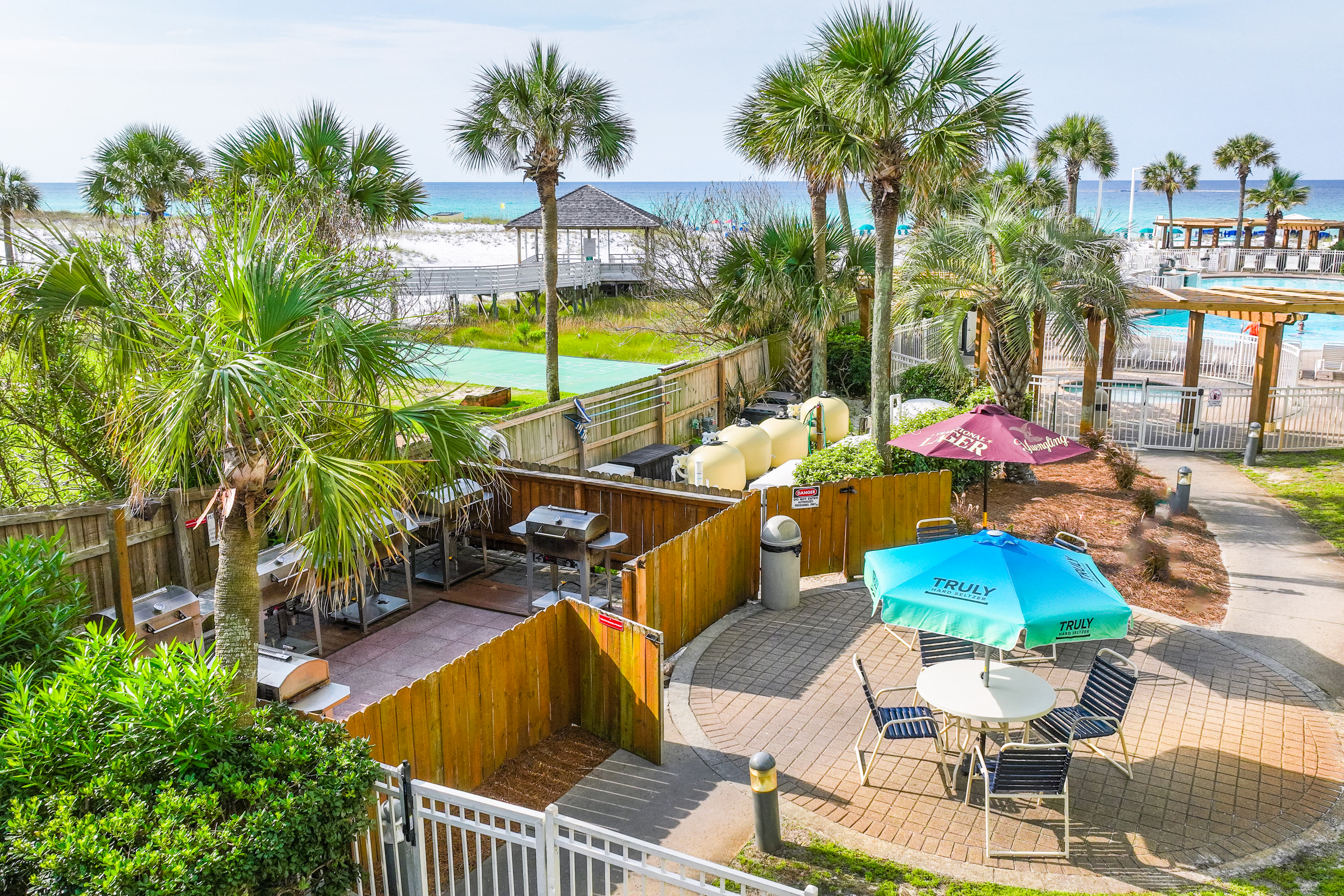Pelican Beach Resort 305 Condo rental in Pelican Beach Resort in Destin Florida - #28