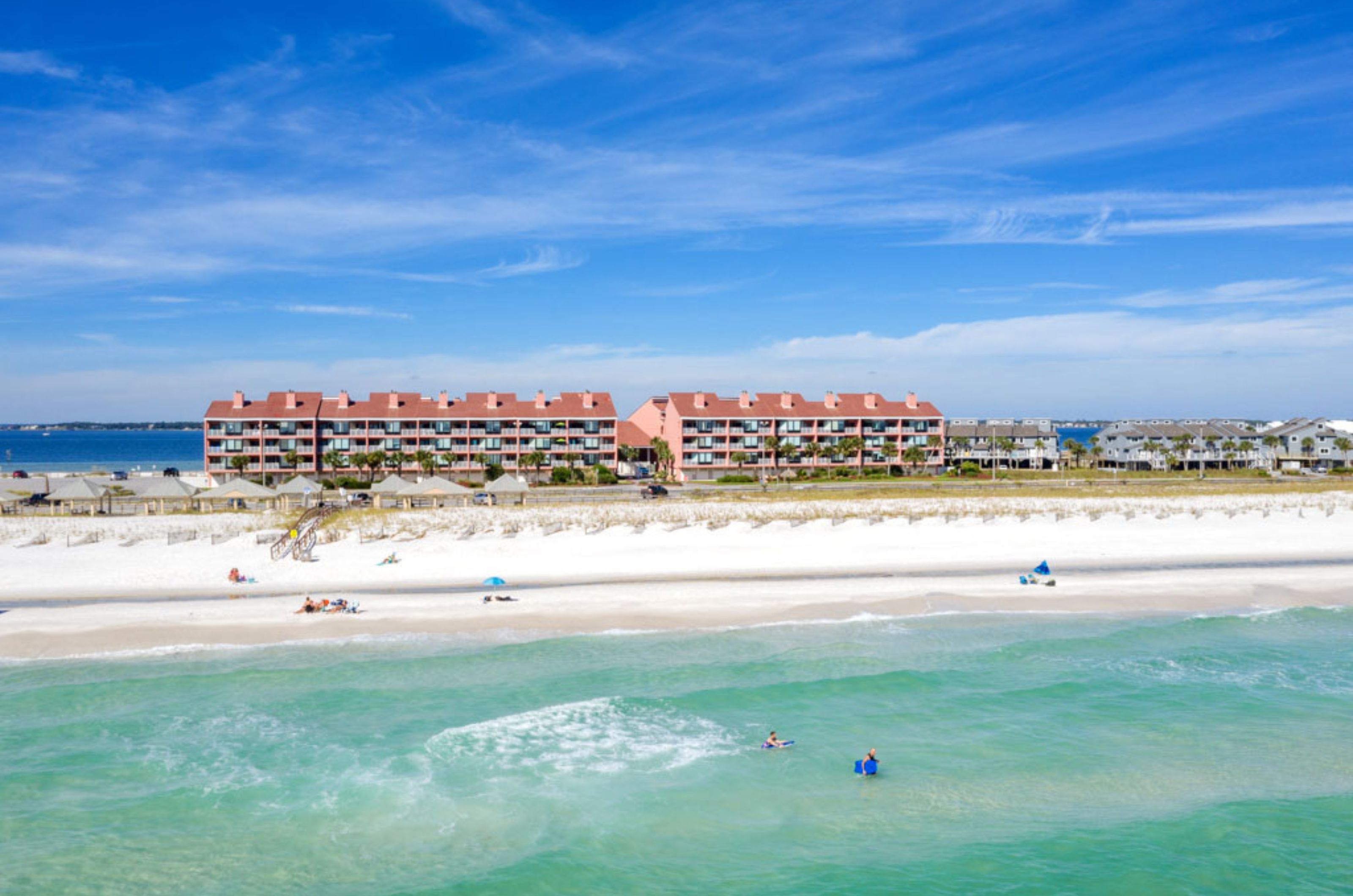 Palm Beach Club - https://www.beachguide.com/pensacola-beach-vacation-rentals-palm-beach-club--1641-0-20242-5091.jpg?width=185&height=185