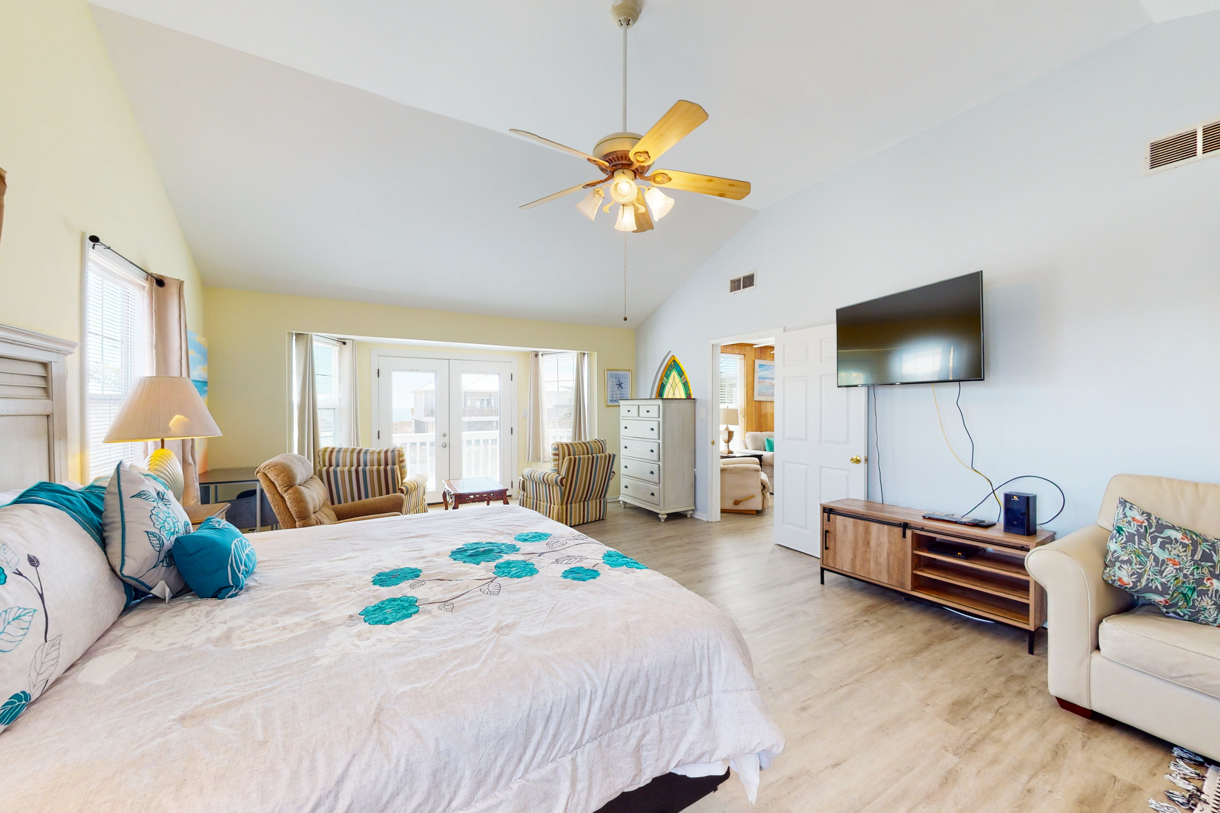 Latitude Adjustment House / Cottage rental in Perdido Key Beach House Rentals  in Perdido Key Florida - #10