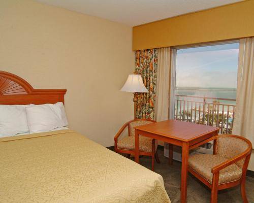 Quality Hotel On The Beach in Clearwater Beach FL 23