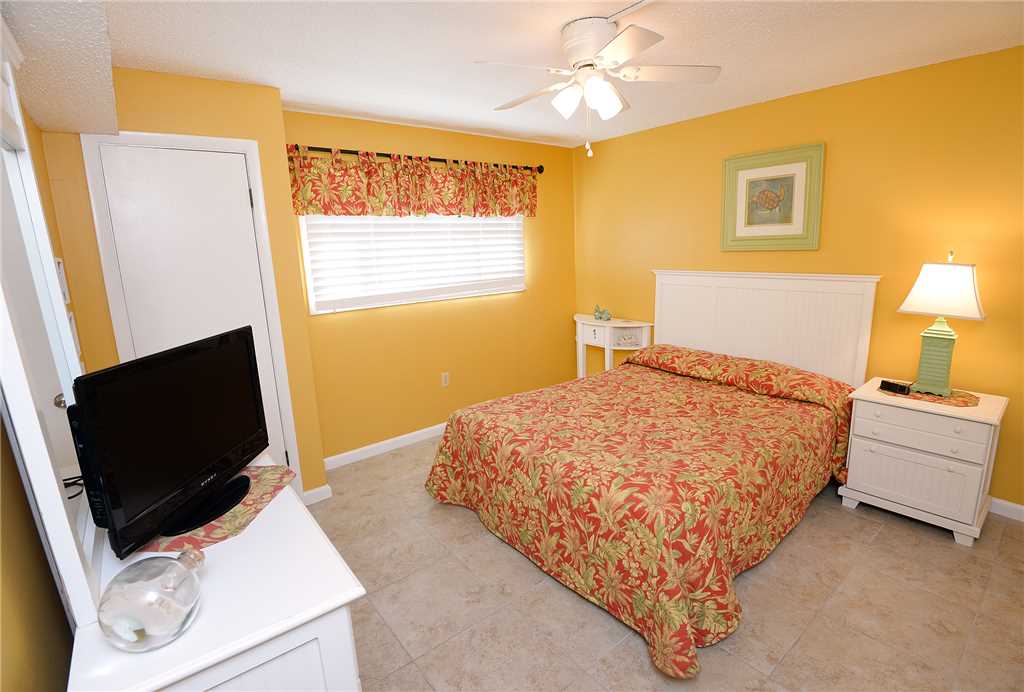 Regency 1003 3 Bedrooms Beachfront Pool Wi-Fi Sleeps 8 Condo rental in Regency Towers in Panama City Beach Florida - #18