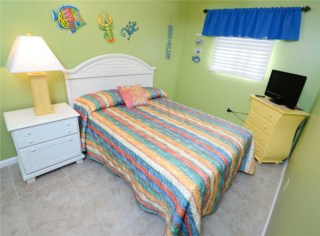 Regency 1003 3 Bedrooms Beachfront Pool Wi-Fi Sleeps 8 Condo rental in Regency Towers in Panama City Beach Florida - #21