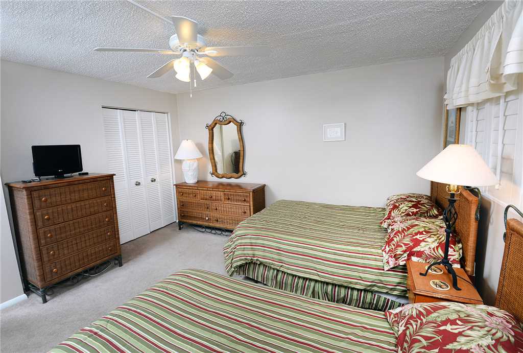 Regency 1314 2 Bedrooms Beachfront Wi-Fi Pool Sleeps 8 Condo rental in Regency Towers in Panama City Beach Florida - #15