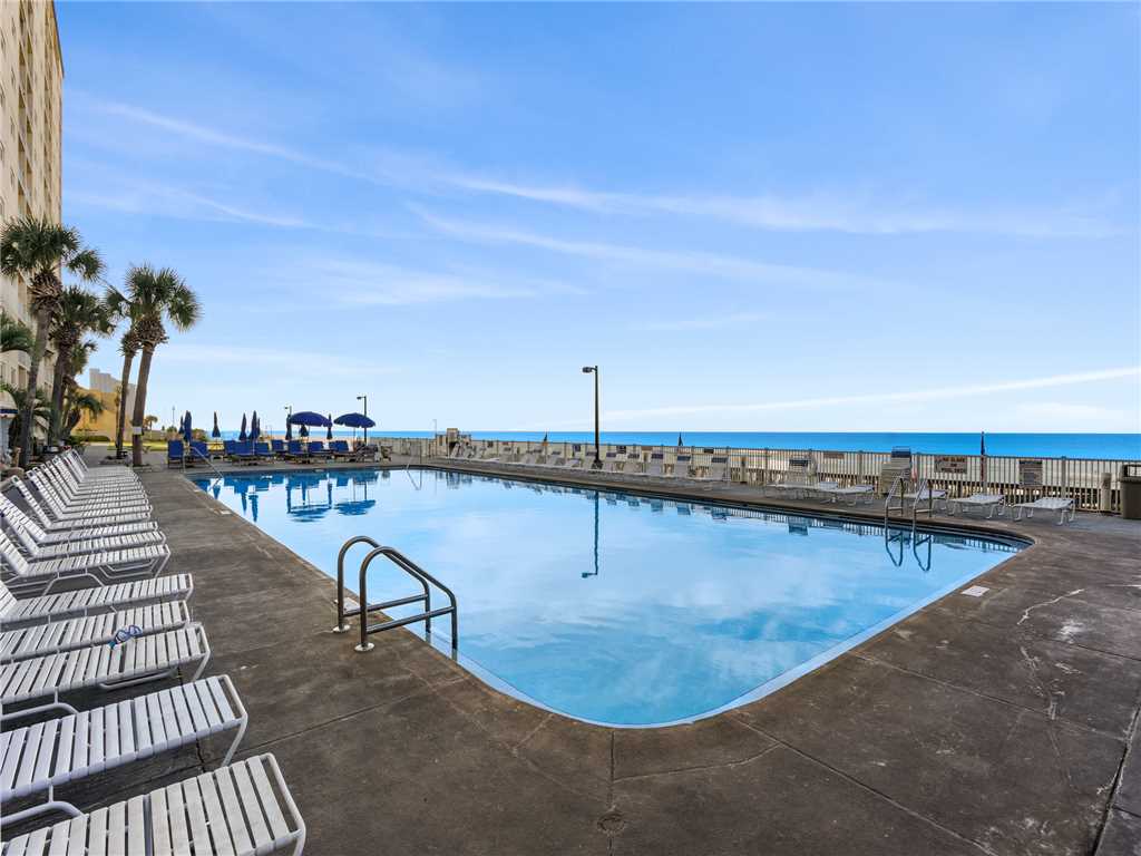Regency 222 1 Bedroom Beachfront Wi-Fi Pool Sleeps 4 Condo rental in Regency Towers in Panama City Beach Florida - #20