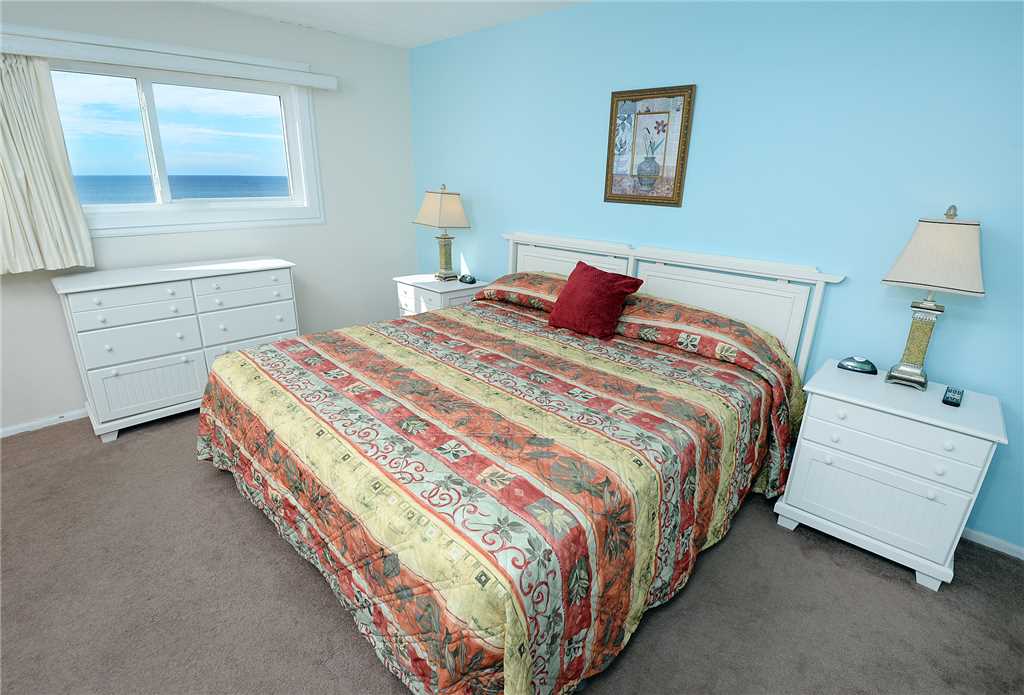 Regency 710 2 Bedrooms Beachfront Wi-Fi Pool Sleeps 8 Condo rental in Regency Towers in Panama City Beach Florida - #13