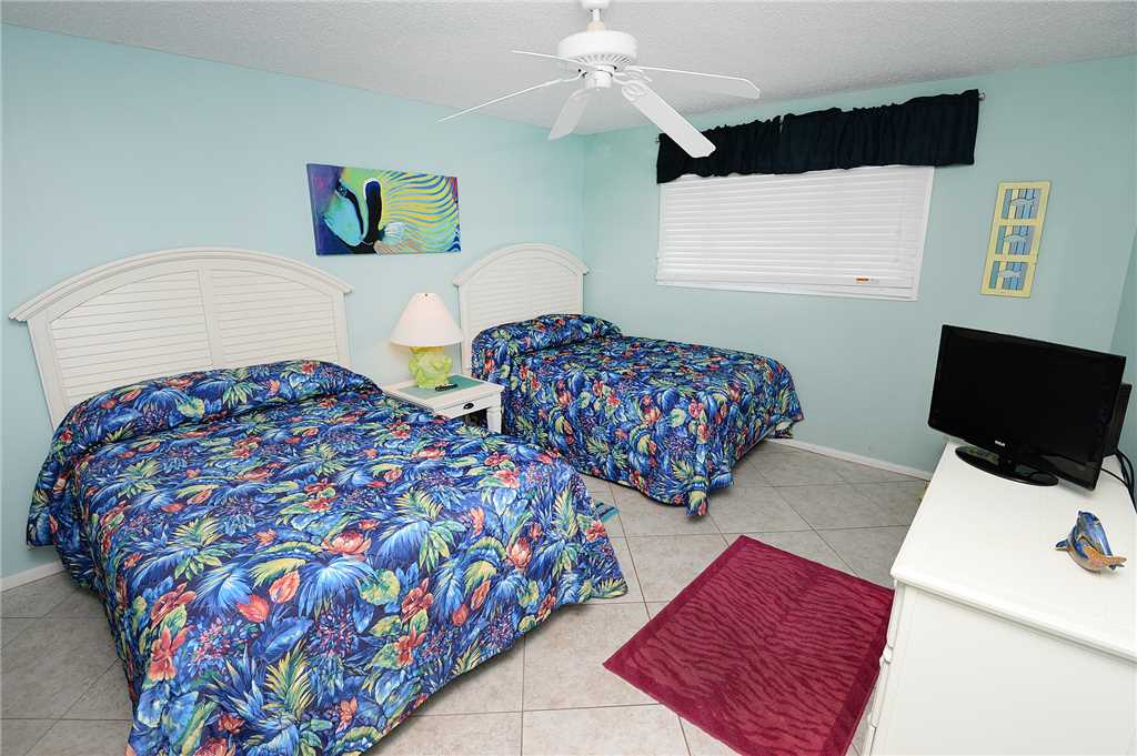 Regency 812 2 Bedrooms Beachfront Wi-Fi Pool Sleeps 8 Condo rental in Regency Towers in Panama City Beach Florida - #15