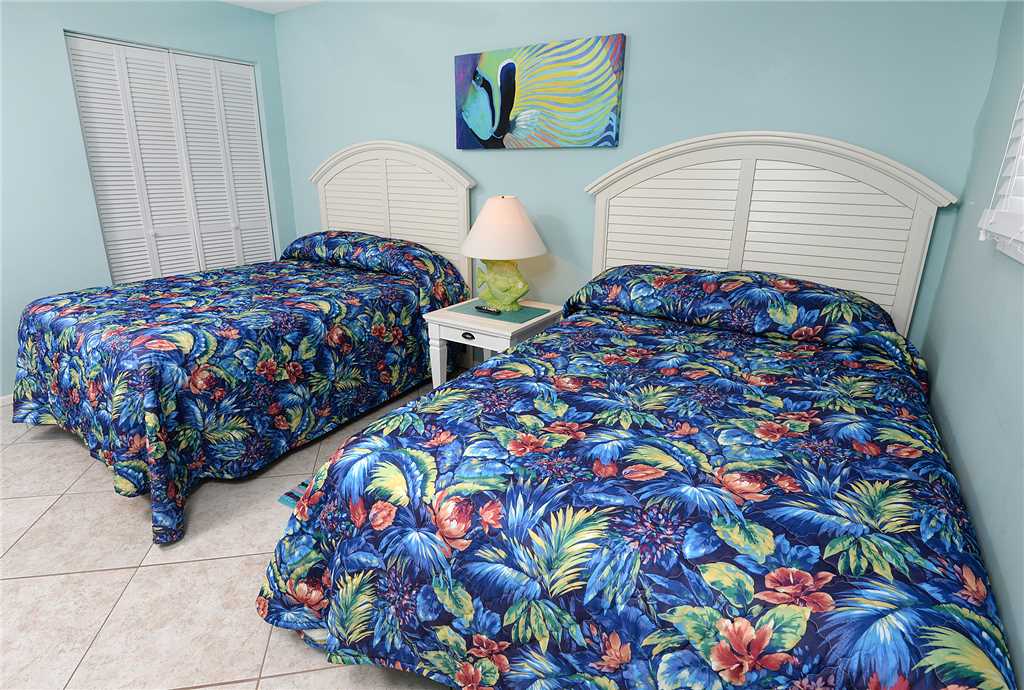 Regency 812 2 Bedrooms Beachfront Wi-Fi Pool Sleeps 8 Condo rental in Regency Towers in Panama City Beach Florida - #16