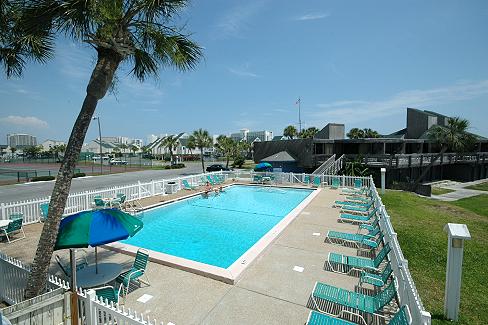 2033 Condo rental in Sandpiper Cove in Destin Florida - #15