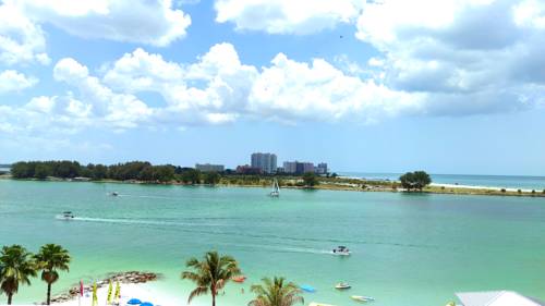 Shephard's Live Entertainment Resort in Clearwater Beach FL 00