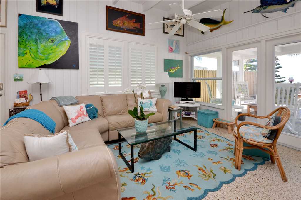 Beachfront Dream 4 Bedroom Gulf Front Gas Grill WiFi Sleeps 8 House / Cottage rental in St. Pete Beach House Rentals in St. Pete Beach Florida - #2