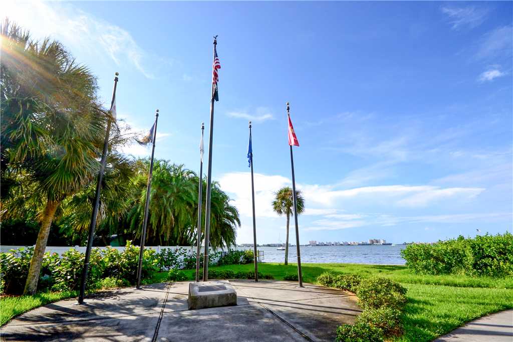 Starfish Cottage 2 Bedroom Walk to Beach Pet Friendly WiFi Sleeps 4 House / Cottage rental in St. Pete Beach House Rentals in St. Pete Beach Florida - #37