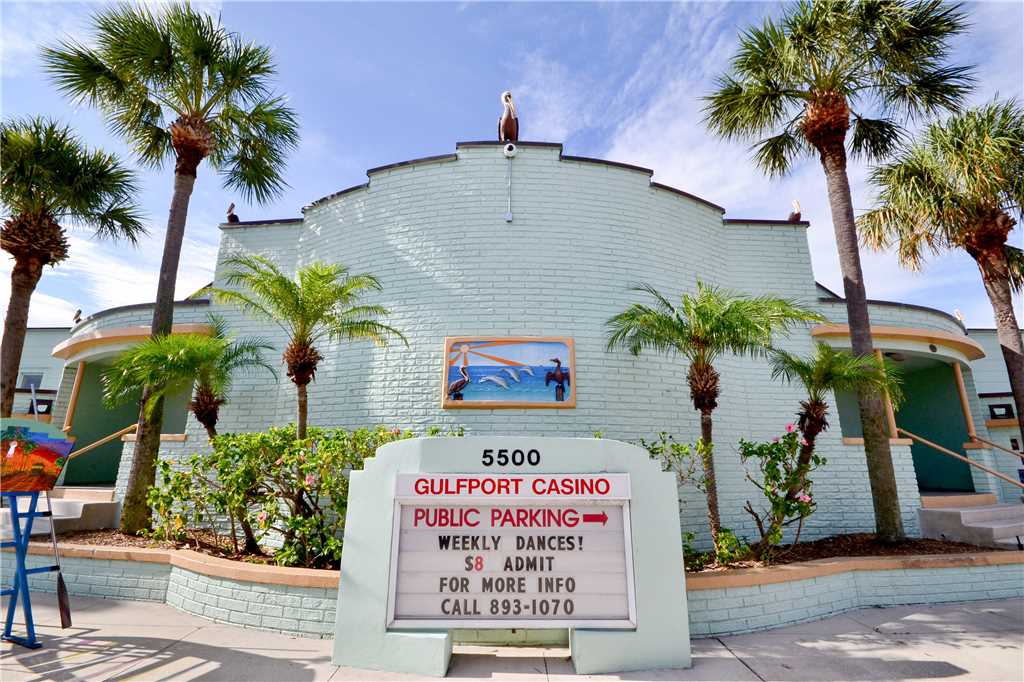 Starfish Cottage 2 Bedroom Walk to Beach Pet Friendly WiFi Sleeps 4 House / Cottage rental in St. Pete Beach House Rentals in St. Pete Beach Florida - #40