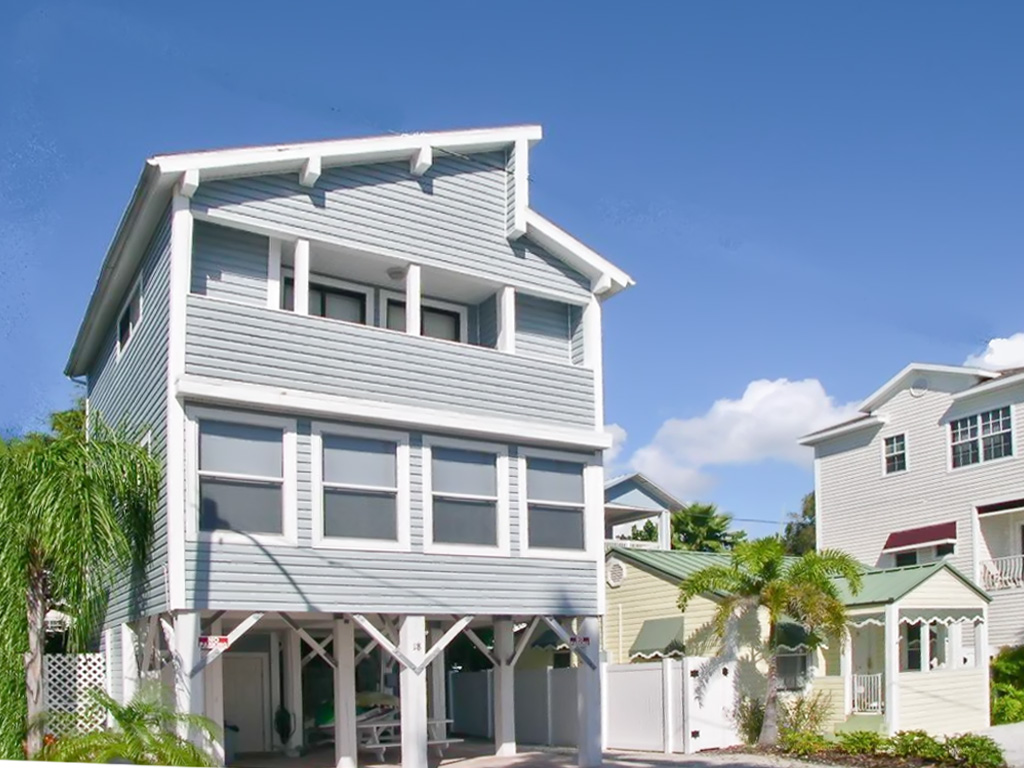 Sunset Beach House 2 Bedroom Gulf View WiFi Dog Friendly Sleeps 6 House / Cottage rental in St. Pete Beach House Rentals in St. Pete Beach Florida - #18