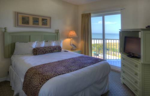 Sunset Vistas 2-Bedroom Beachfront Suites in Treasure Island FL 38