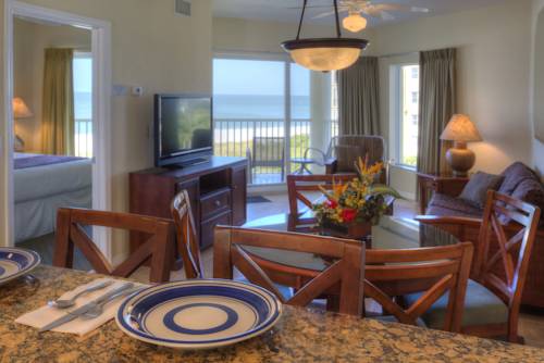 Sunset Vistas 2-bedroom Beachfront Suites in Treasure Island FL 17