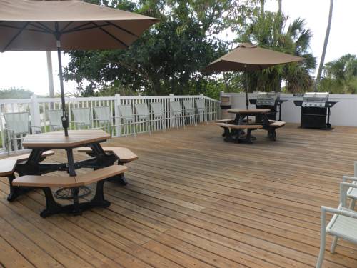 Surf Beach Resort By Sunsational Beach Rentals in Treasure Island FL 31