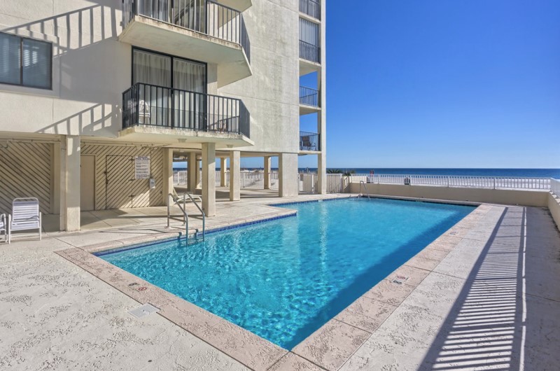 The Whaler Condominium Gulf Shores Pool